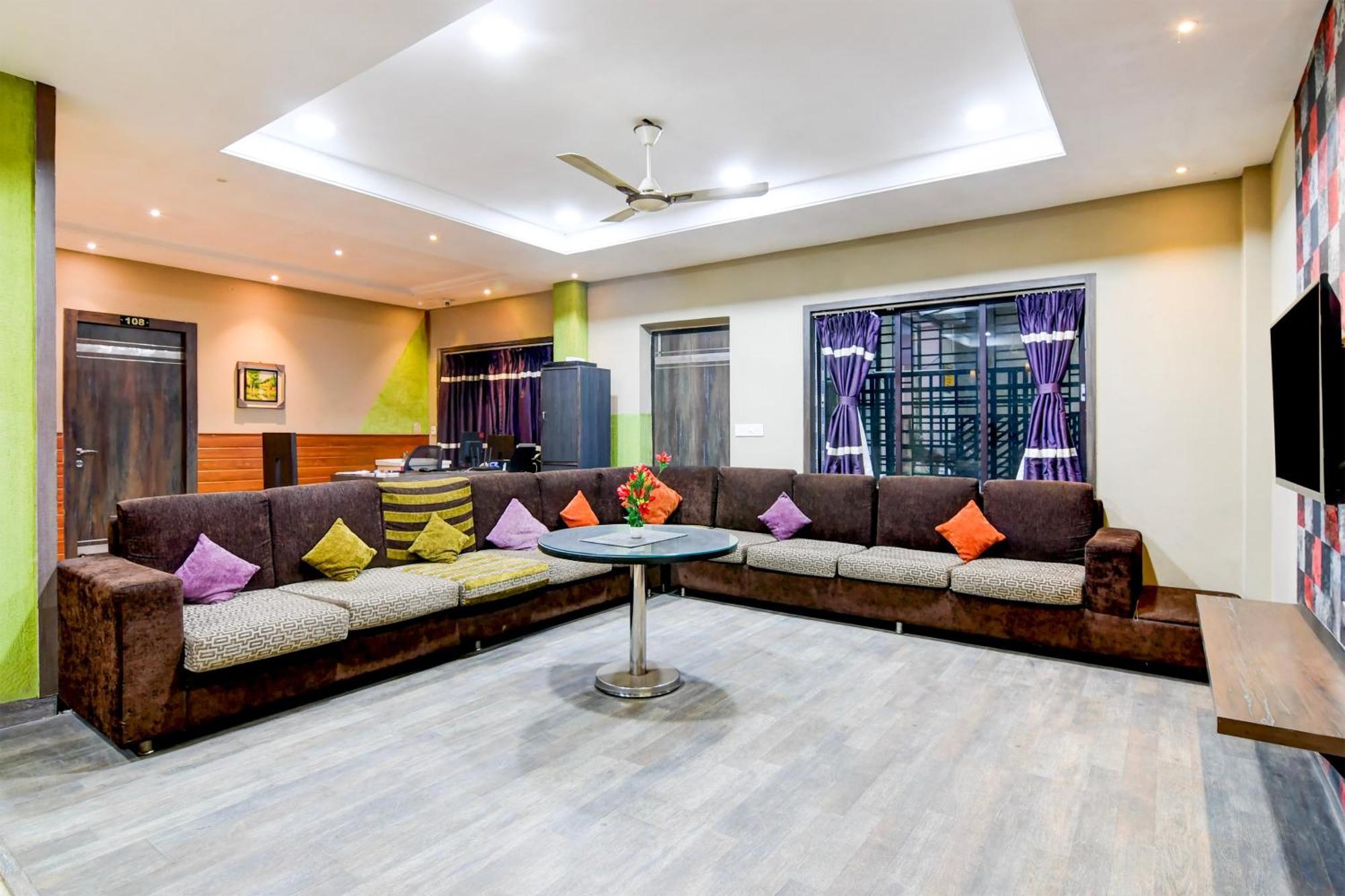 Super Collection O Behala Hotel Bhasa Exterior foto